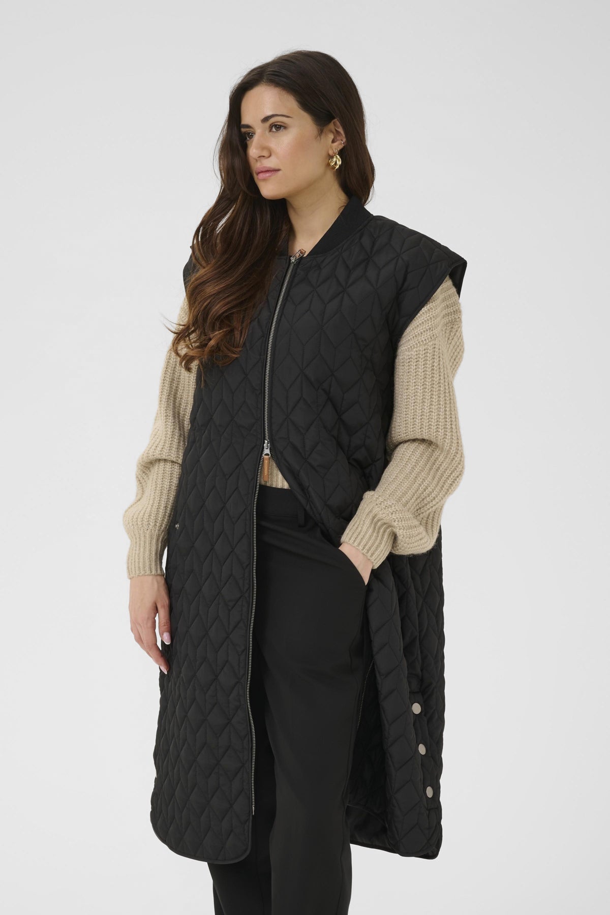 KAlelia Quilt Waist Coat Black Deep - Kaffe | Lilla Hem