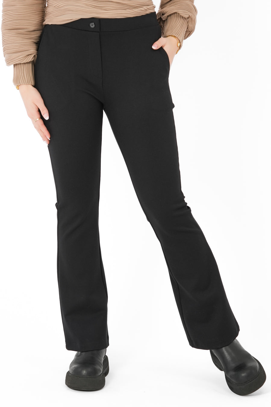 Blaise Pants Black L - Capri Collection | Lilla Hem