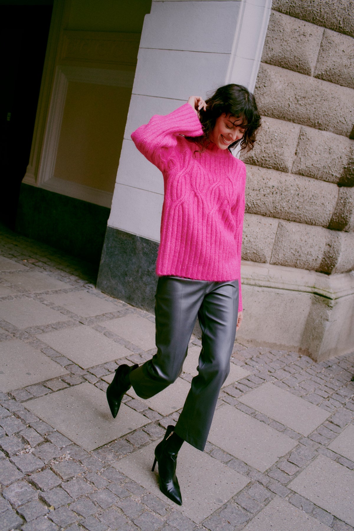BYDAJA STRAIGHT PANTS - Trousers S Asphalt - B. YOUNG hos Lilla Hem