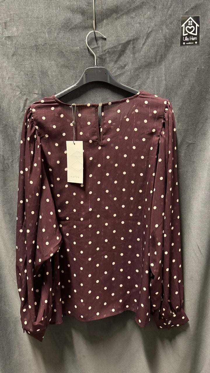 KAsimi Blouse Winetasting / Sand Dot Print - KAFFE hos Lilla Hem