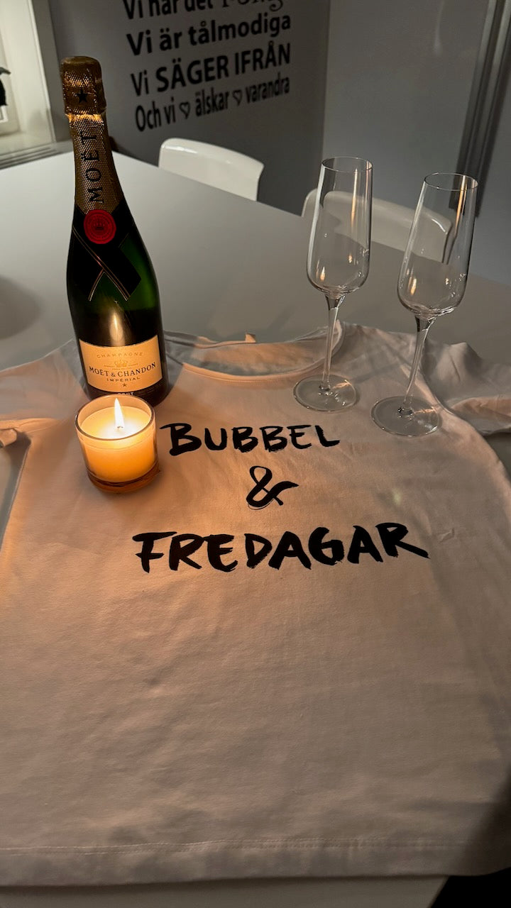 T-Shirt Bubbel och Fredagar - AP Design | Lilla Hem