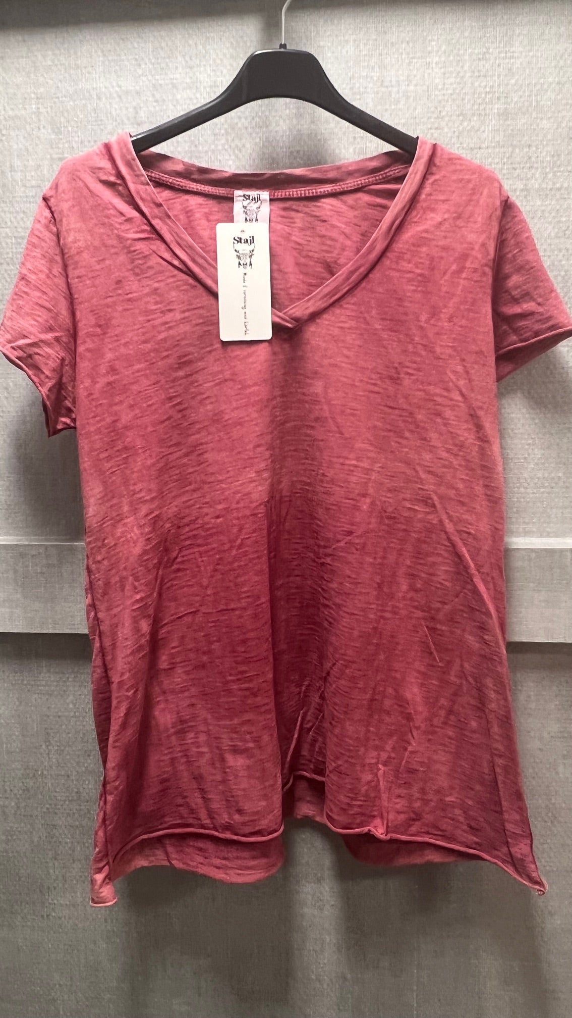 T-shirt Onesize Wine - Stajl Agenturer hos Lilla Hem