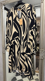 MdcPernille Black-Beige S/M - MARTA du Chateau hos Lilla Hem