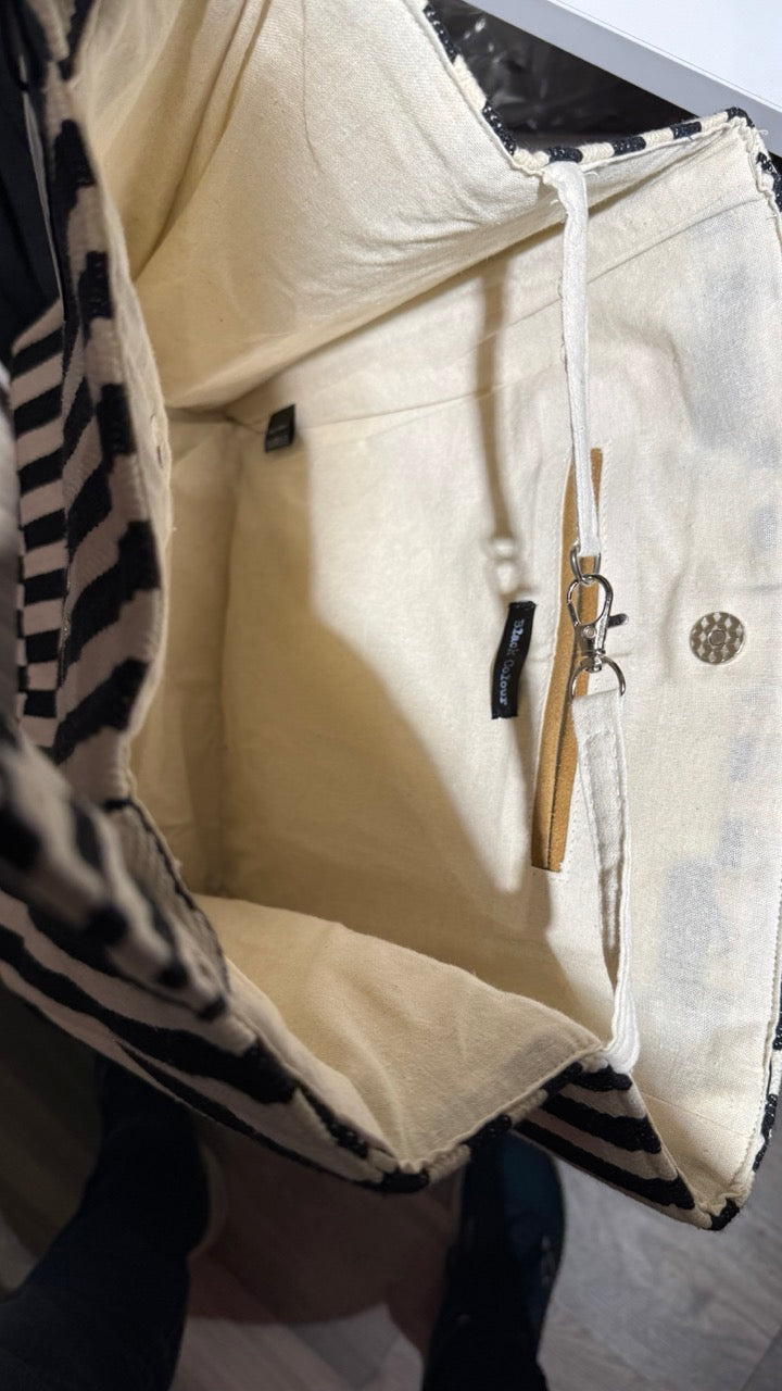 BCCOTTAGE Striped Bag Onesize Black - Black Colour | Lilla Hem