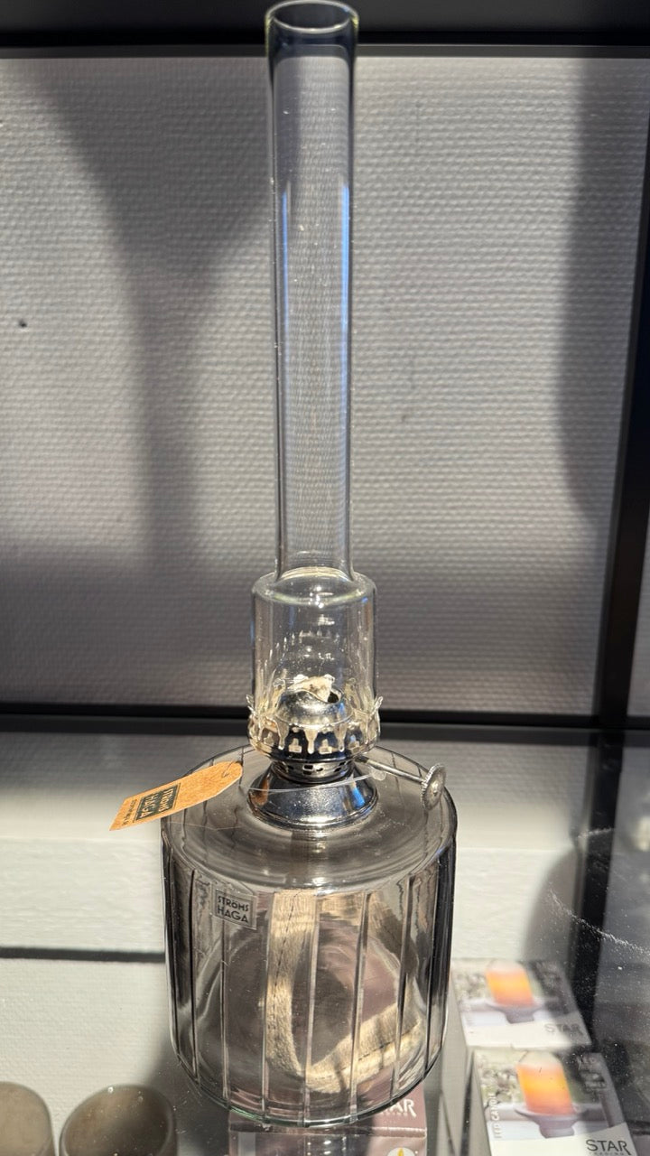 Fotogenlampa Rak Rökgrå Nickel Stor Ø10xH-30cm - Strömshaga hos Lilla Hem