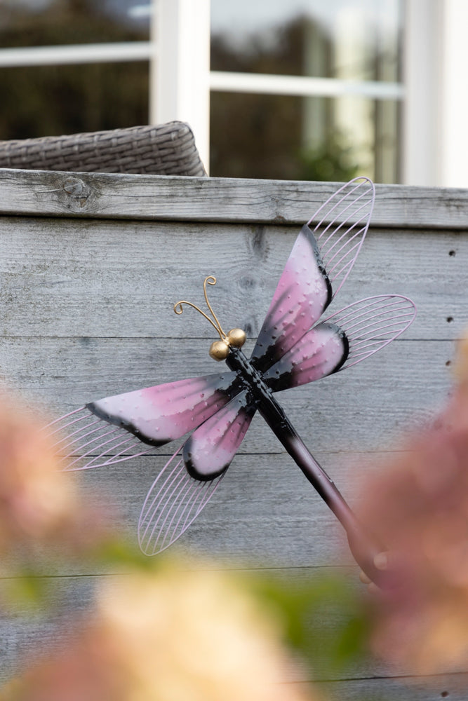 Trollslända i Hamrad Plåt 36x50 Cm - Different Design | Lilla Hem