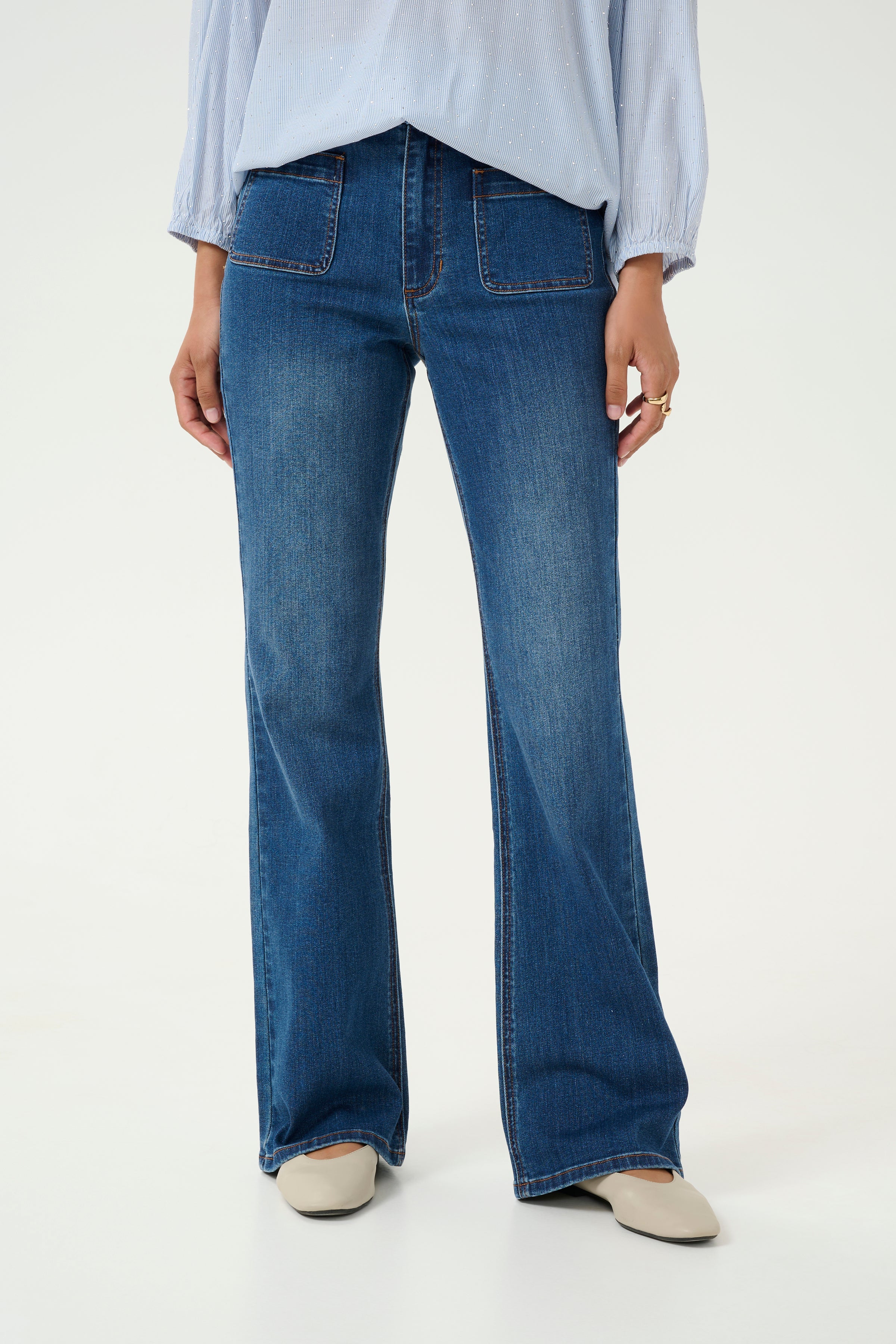 KAsinem Flared Jeans - KAFFE hos Lilla Hem