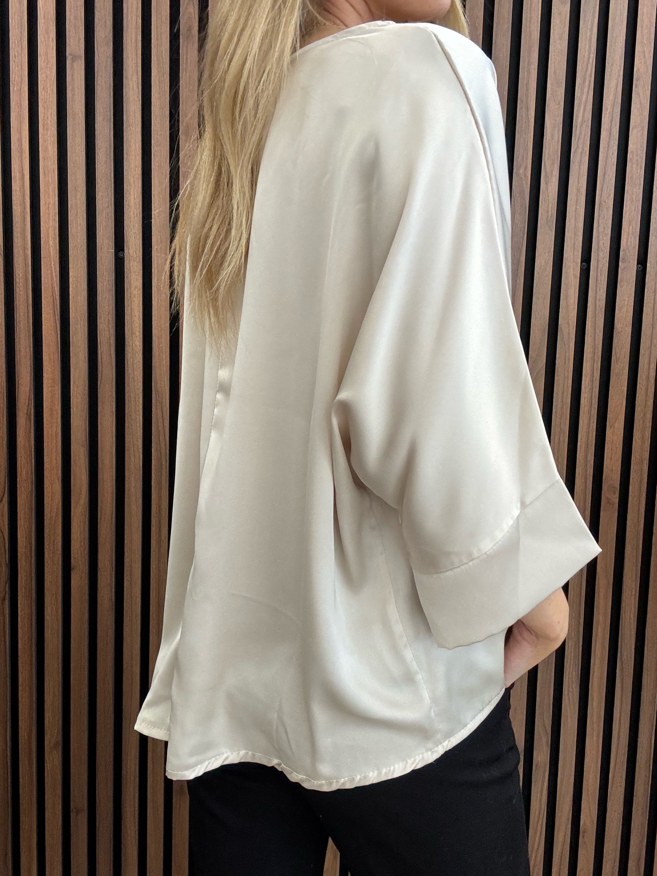 Topp Maddie Beige Onesize - Gemini | Lilla Hem