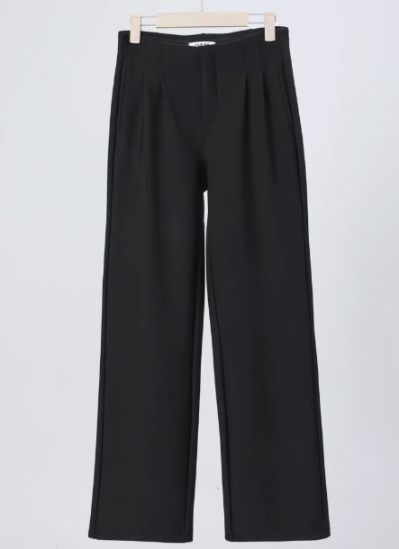 Byxa med diskreta pressveck Black - Caramelle Fashion hos Lilla Hem