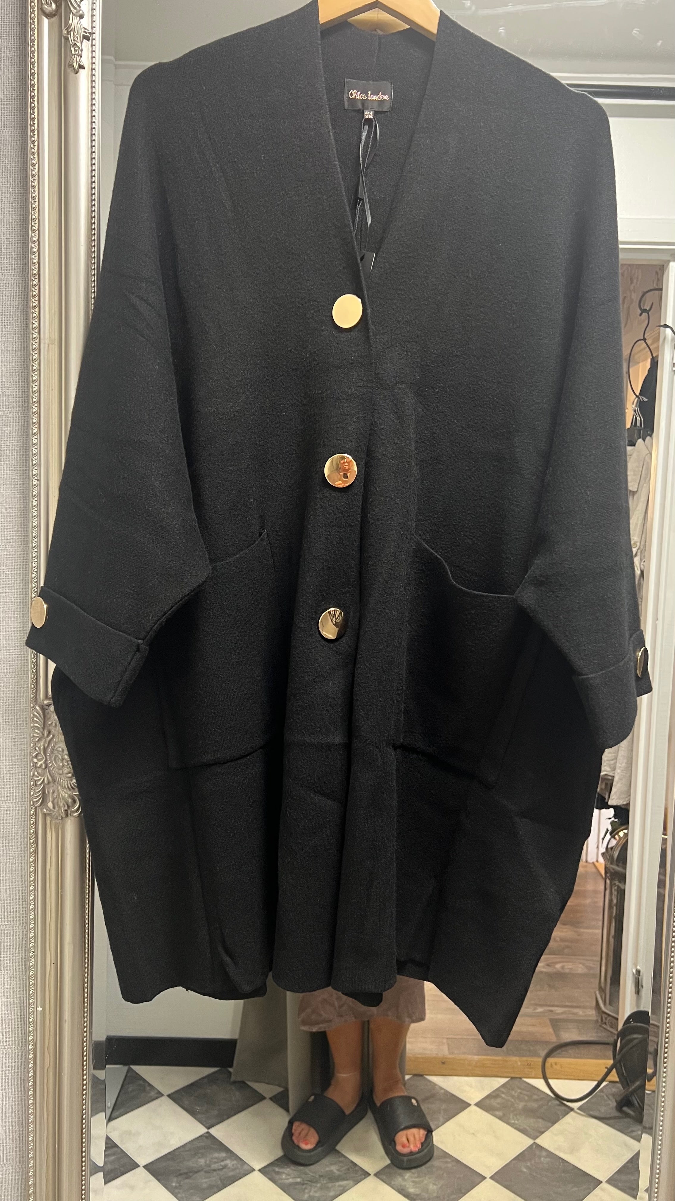 Cardigan med Guldknappar - Caramelle Fashion | Lilla Hem