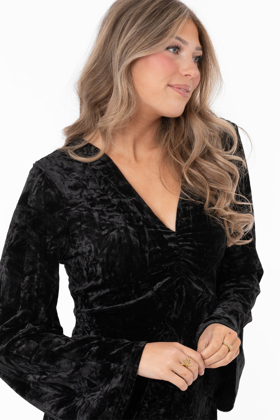 Valerie Velvet Dress Black - Capri Collection | Lilla Hem
