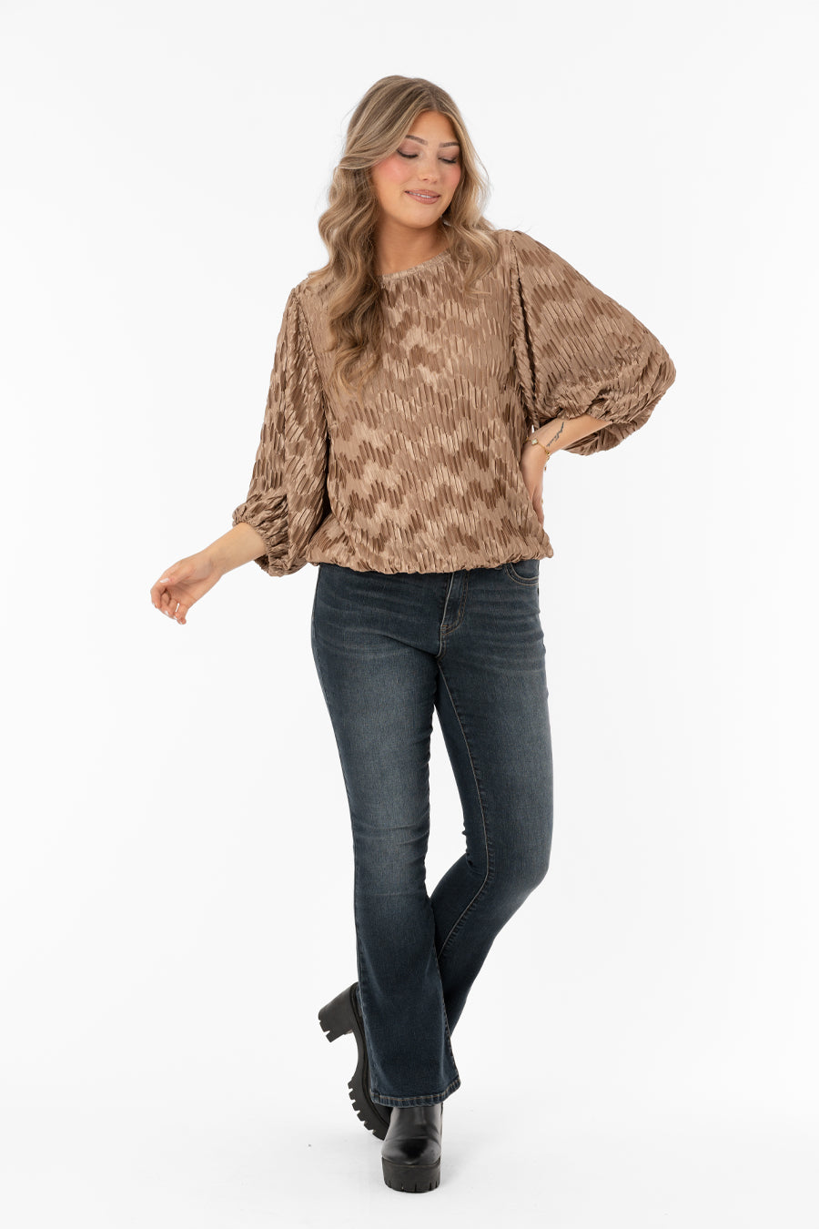 Jewel Plisse Blouse Golden Sand - Capri Collection | Lilla Hem