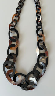 Halsband med stora, ovala länkar - By Odahl hos Lilla Hem