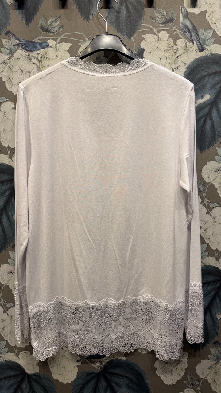 Långärmad Topp med Spetsärm och Spetskant - Caramelle Fashion | Lilla Hem