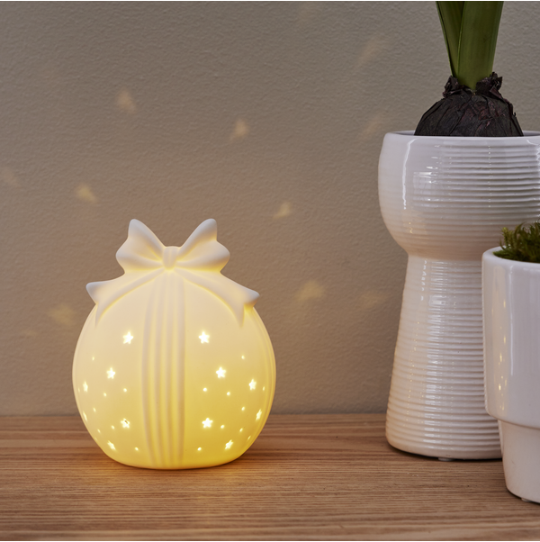 Rozy bordsdekoration LED hos Lilla Hem