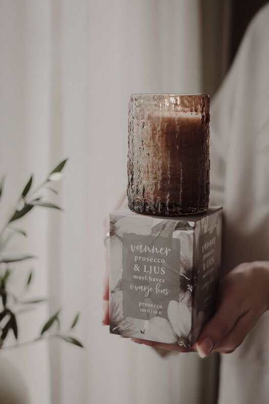 Majas Doftljus vänner Prosecco - Majas Cottage | Lilla Hem