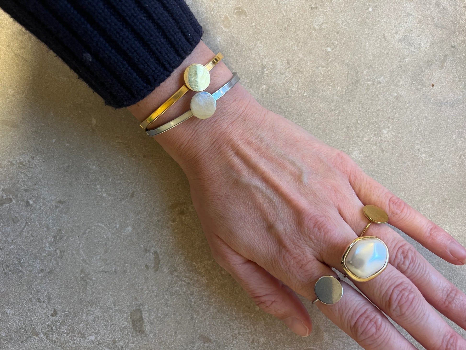 Armband Button Base Silver Cuff - The Shoelace Brand Stockholm | Lilla Hem