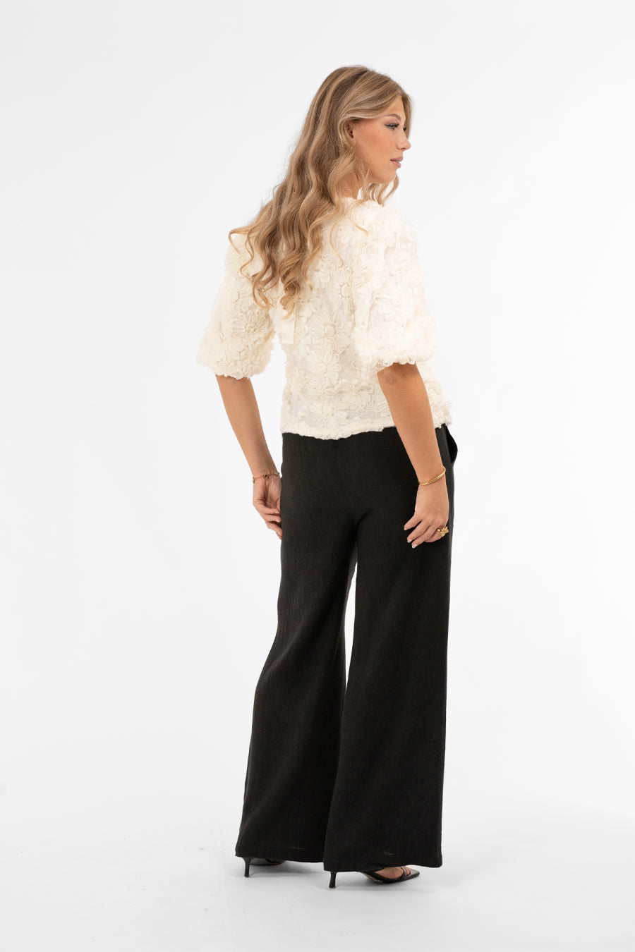 Fleur Blouse Mesh Champagne, Creme - Capri Collection | Lilla Hem