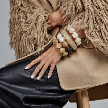 Vibe Resin Bracelet Ivory - Bud To Rose | Lilla Hem