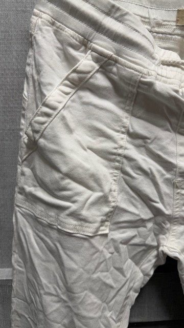 Jogger Jeans White i White från Jörlevik of Sweden - baksida | Lilla Hem