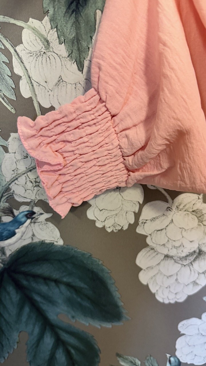 Blus med V-Ringad Hals med Volang | Lilla Hem