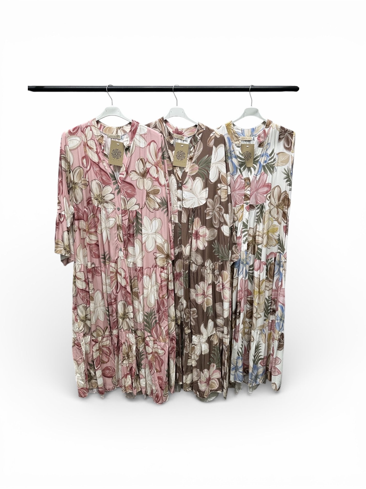 Klänning Zassi Flowerdream i Nougat från Jörlevik of Sweden - framsida | Lilla Hem