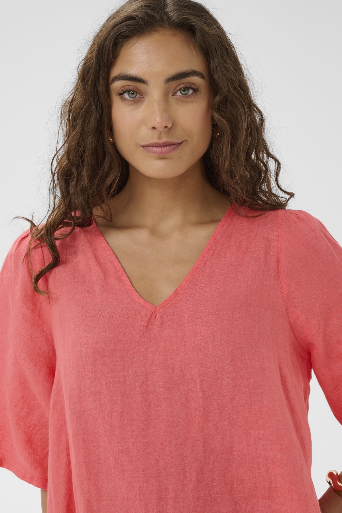CUaniela Molly Dress Sugar Coral detalj | Lilla Hem