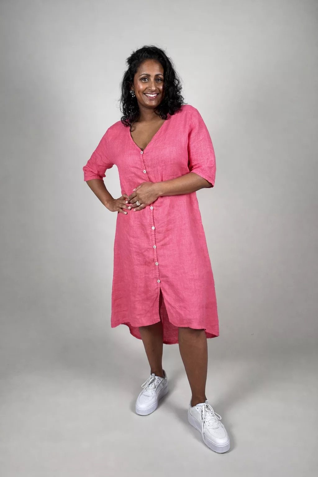 Linneklänning med Knappar Fram | Lilla Hem