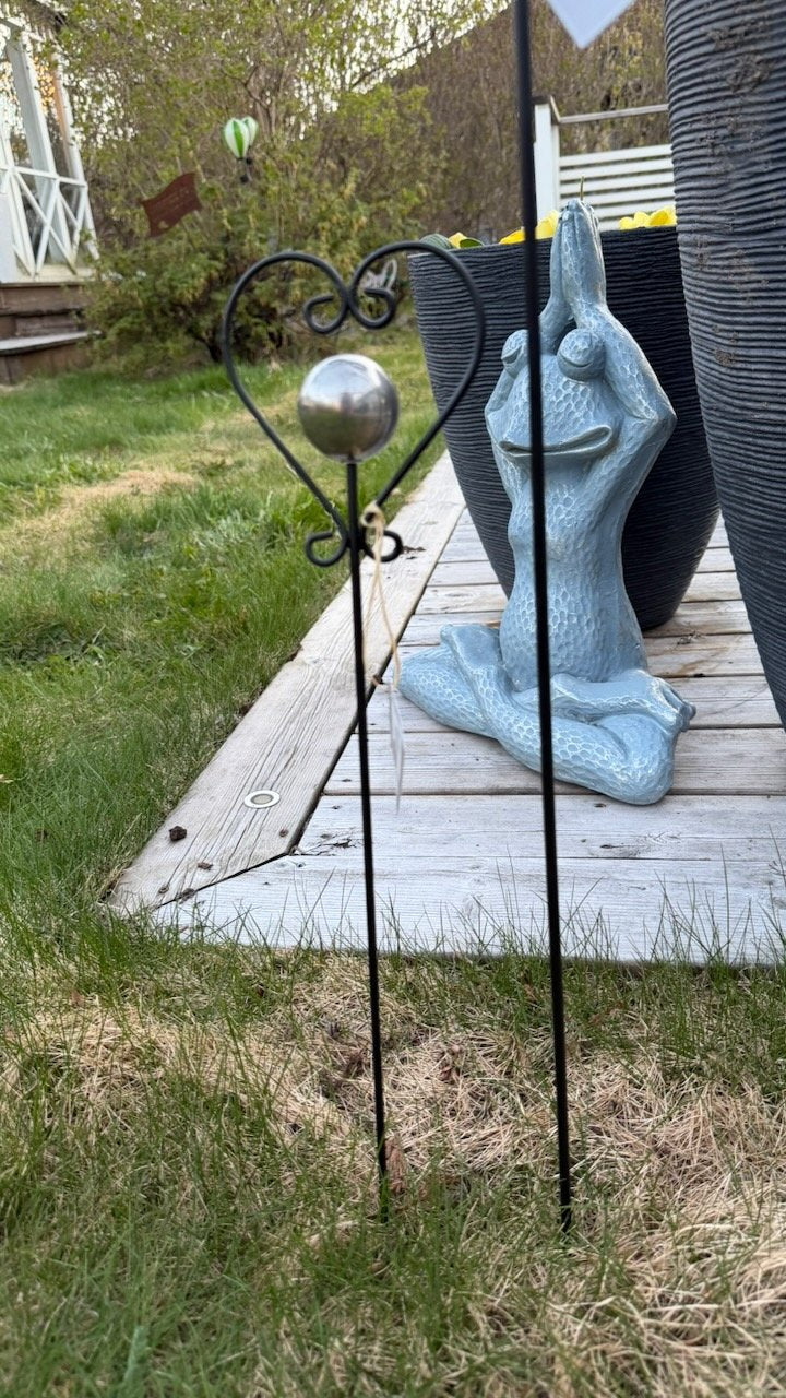 Trädgårdsdekoration Hjärta/rostfritt Klot H-50cm | Lilla Hem
