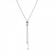 Silverhalsband med vridna detaljer och två hängande kedjor med pärlor, fotograferat framifrån mot vit bakgrund | Bud To Rose | Lilla Hem