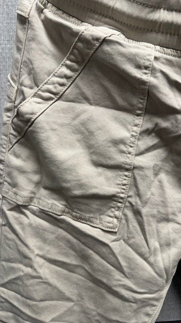 Jogger Jeans Beige i White från Jörlevik of Sweden - baksida | Lilla Hem