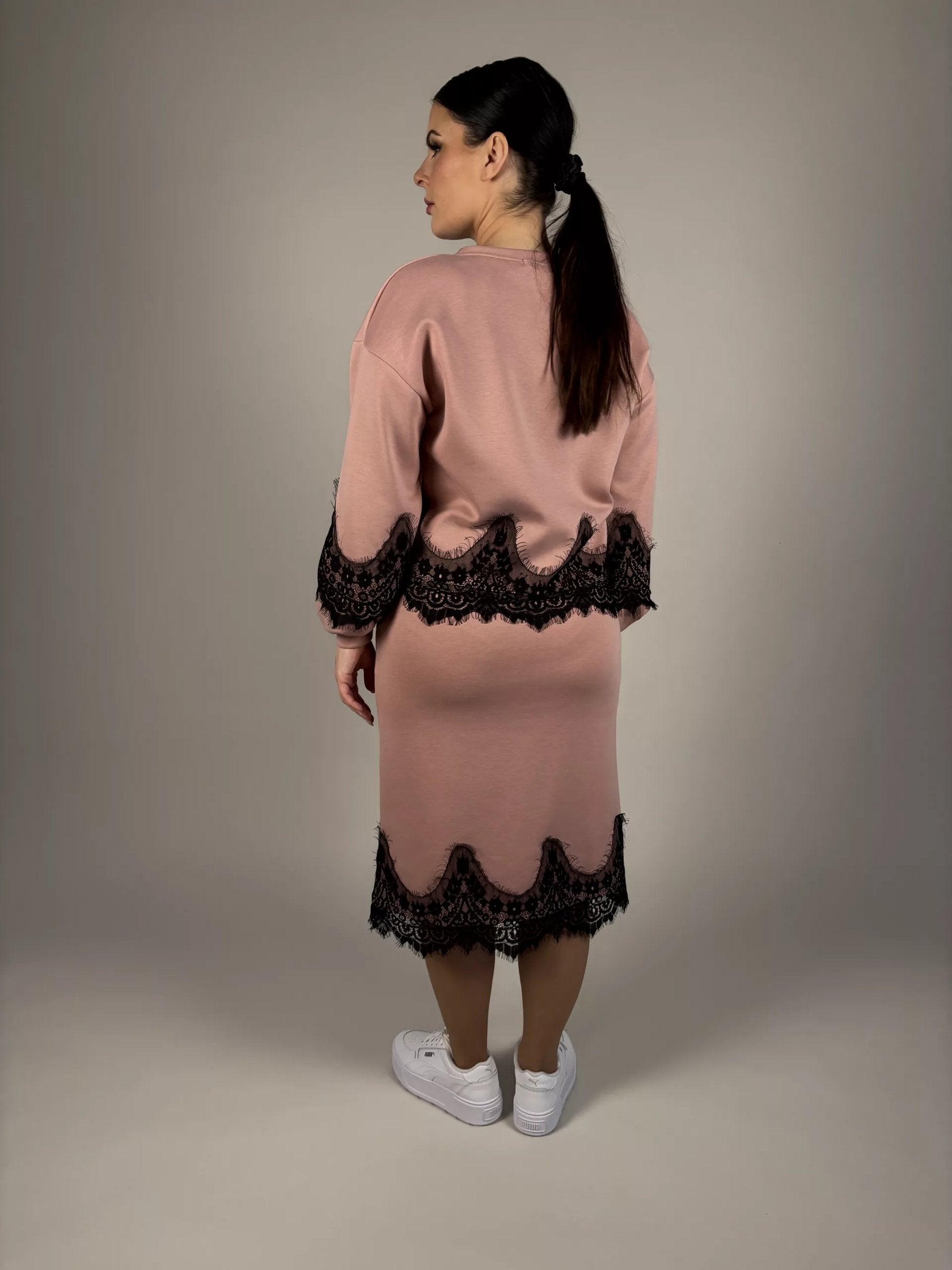 Kjol med Spetskant och Fickor i Rosa från Camicia - baksida | Lilla Hem