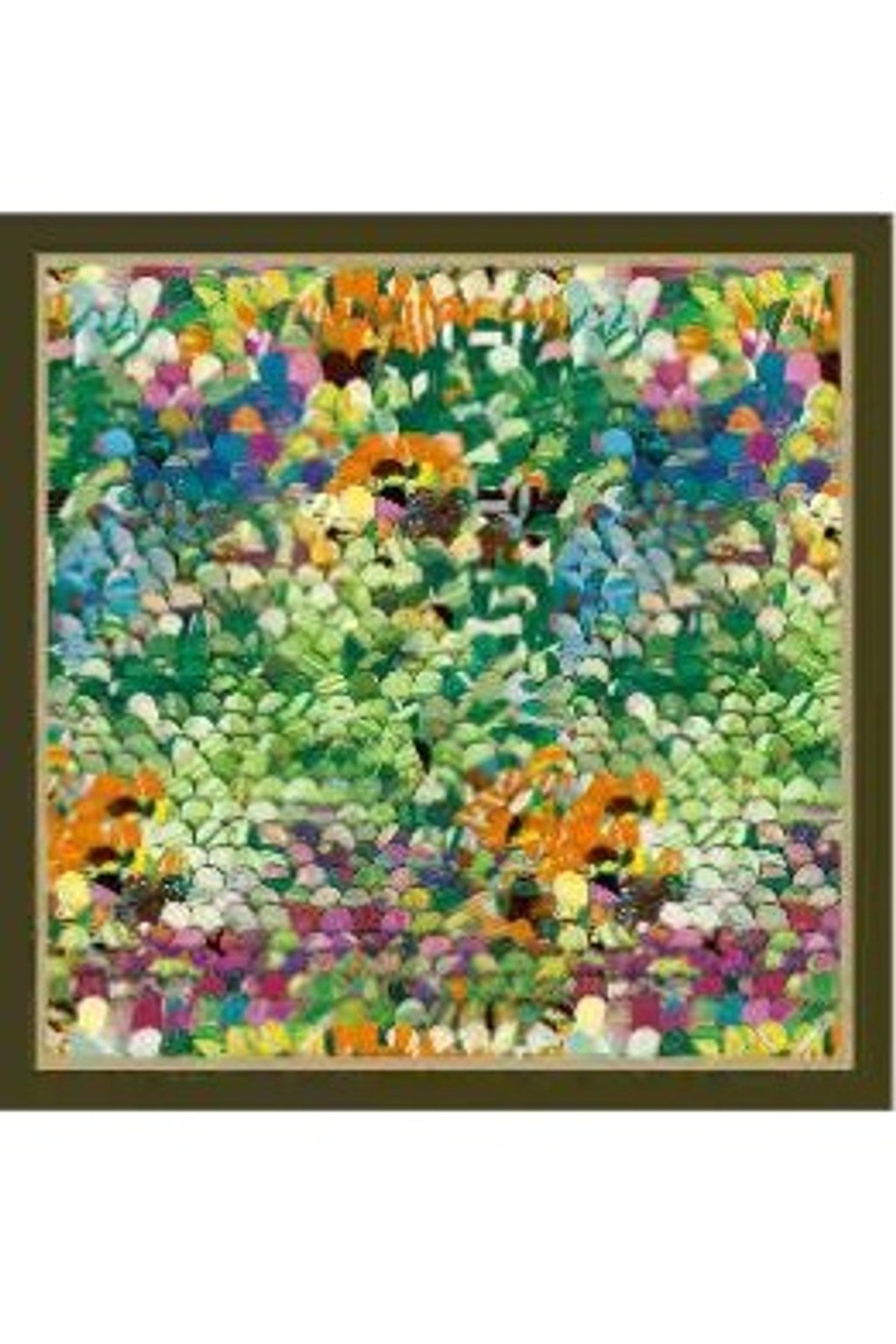 Kvadratisk scarf med tätt blommigt mönster i gult, orange, rosa, blått och grönt på ljus botten | BEST ANGEL | Lilla Hem